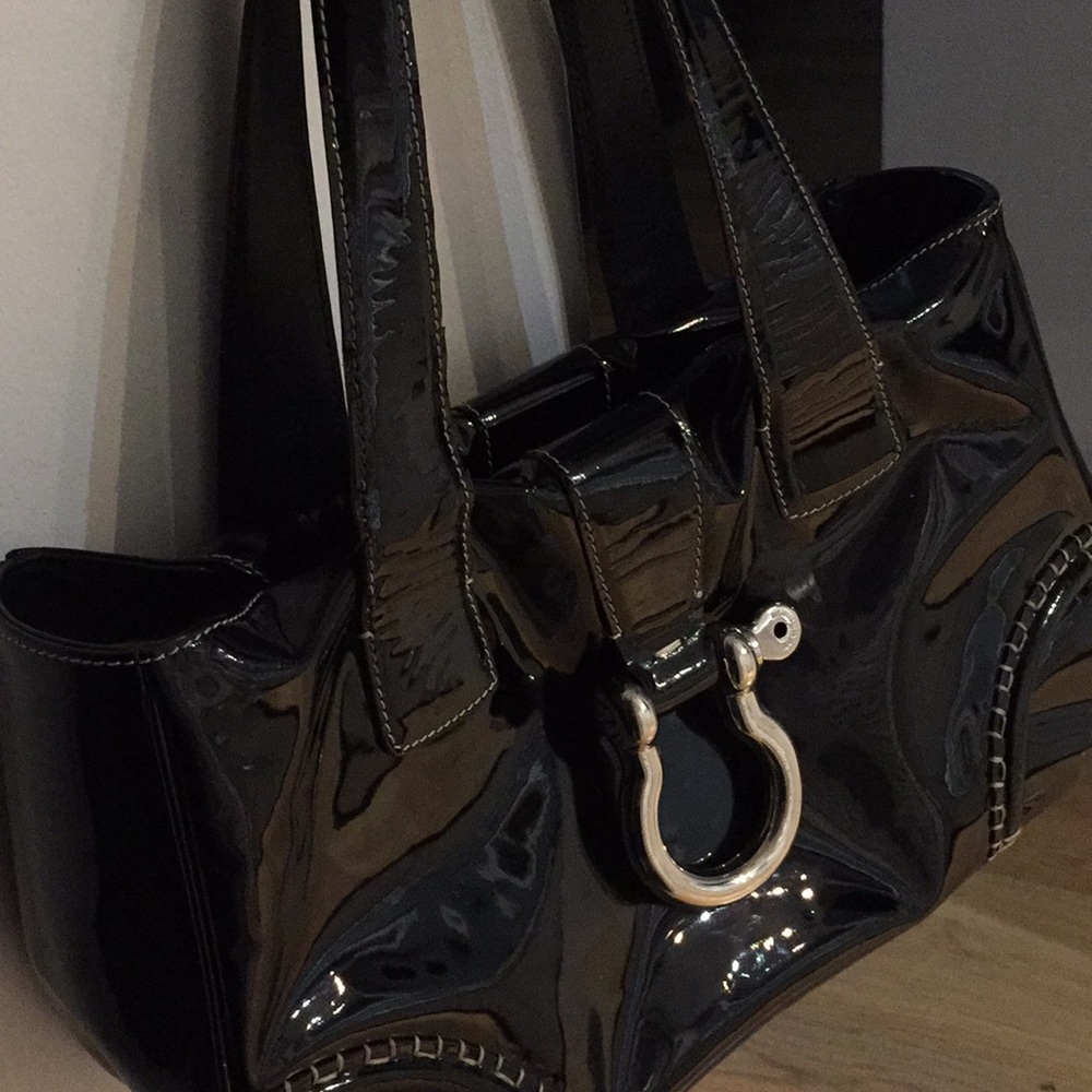 EXTRA PICTURES BURBERRY 👜👜